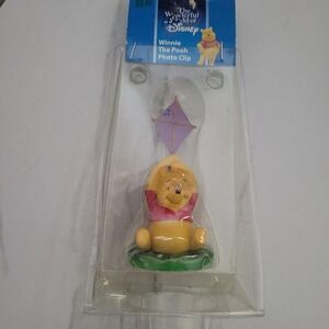 vintage  90s Winnie the Pooh photo clip